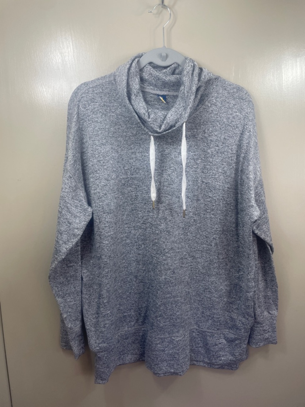 Cozy Heather Gray Cowl Neck Pullover size XL with pockets